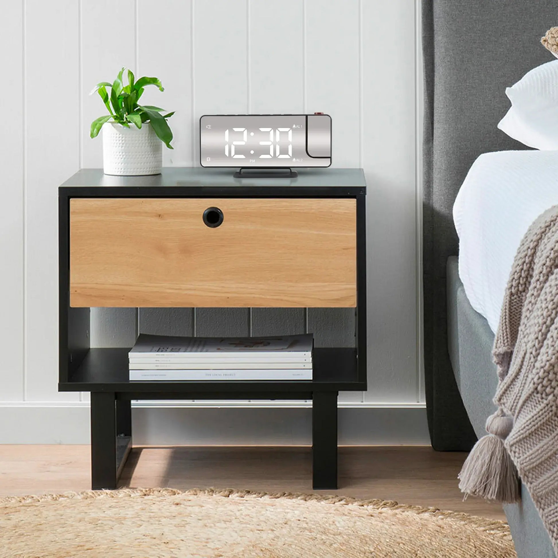 projectie-wekker-nachtkastje-zwart