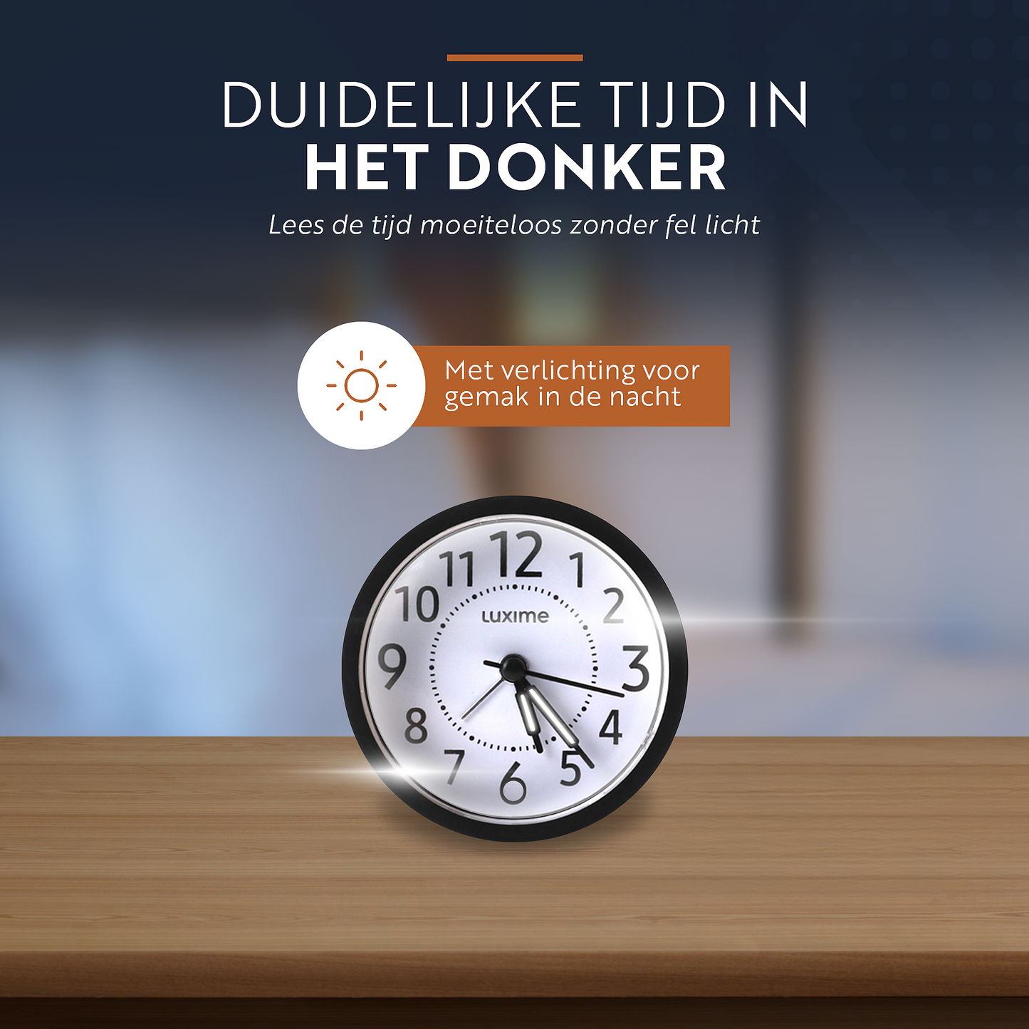 Luxime analoge wekker zwart met verlichting om de tijd duidelijk te zien in het donker
